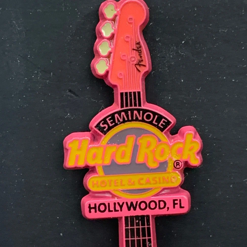 Hard Rock Cafe collectible pin